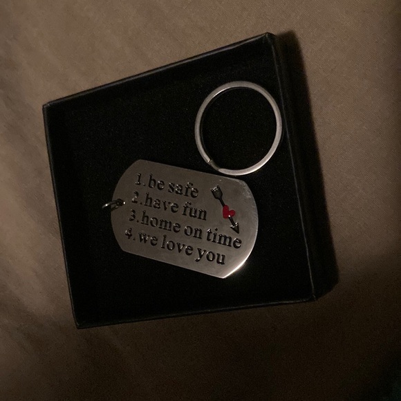 Keychain for loved ones - Picture 1 of 2